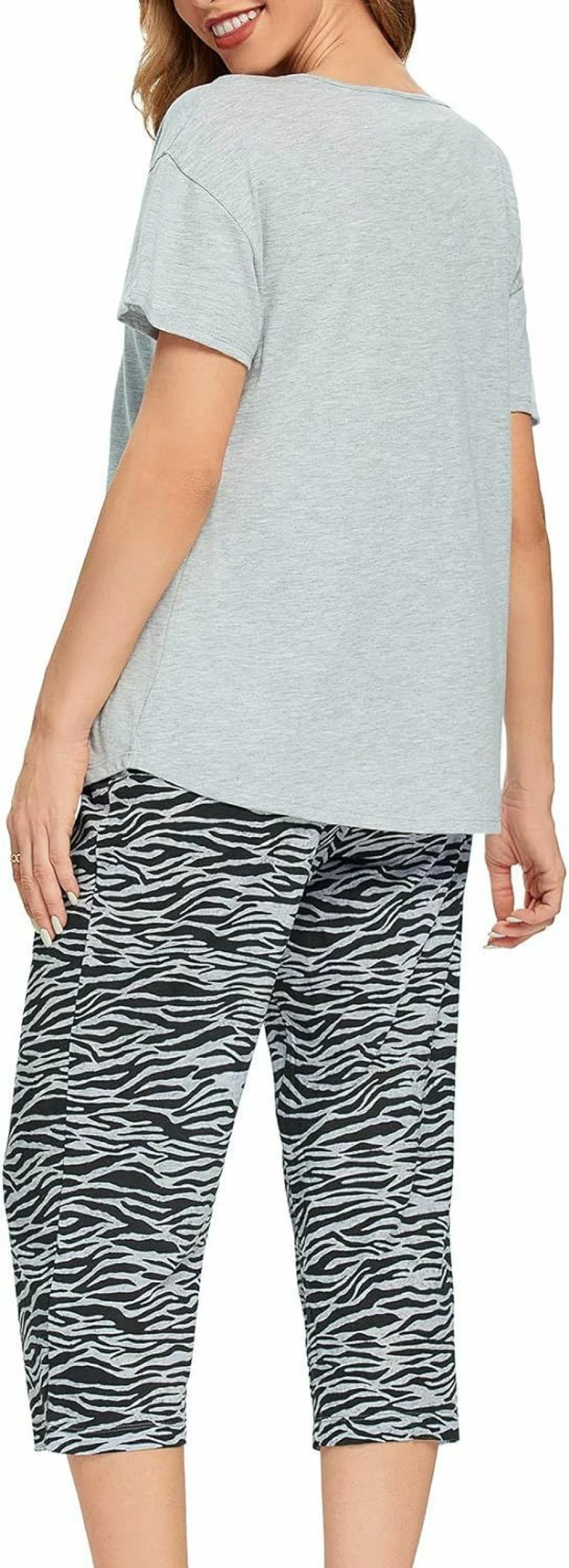 Lu's Chic Women's Cotton Pajama Set - Comfy Capri Sleepwear Short Sleeve Two-Piece PJS