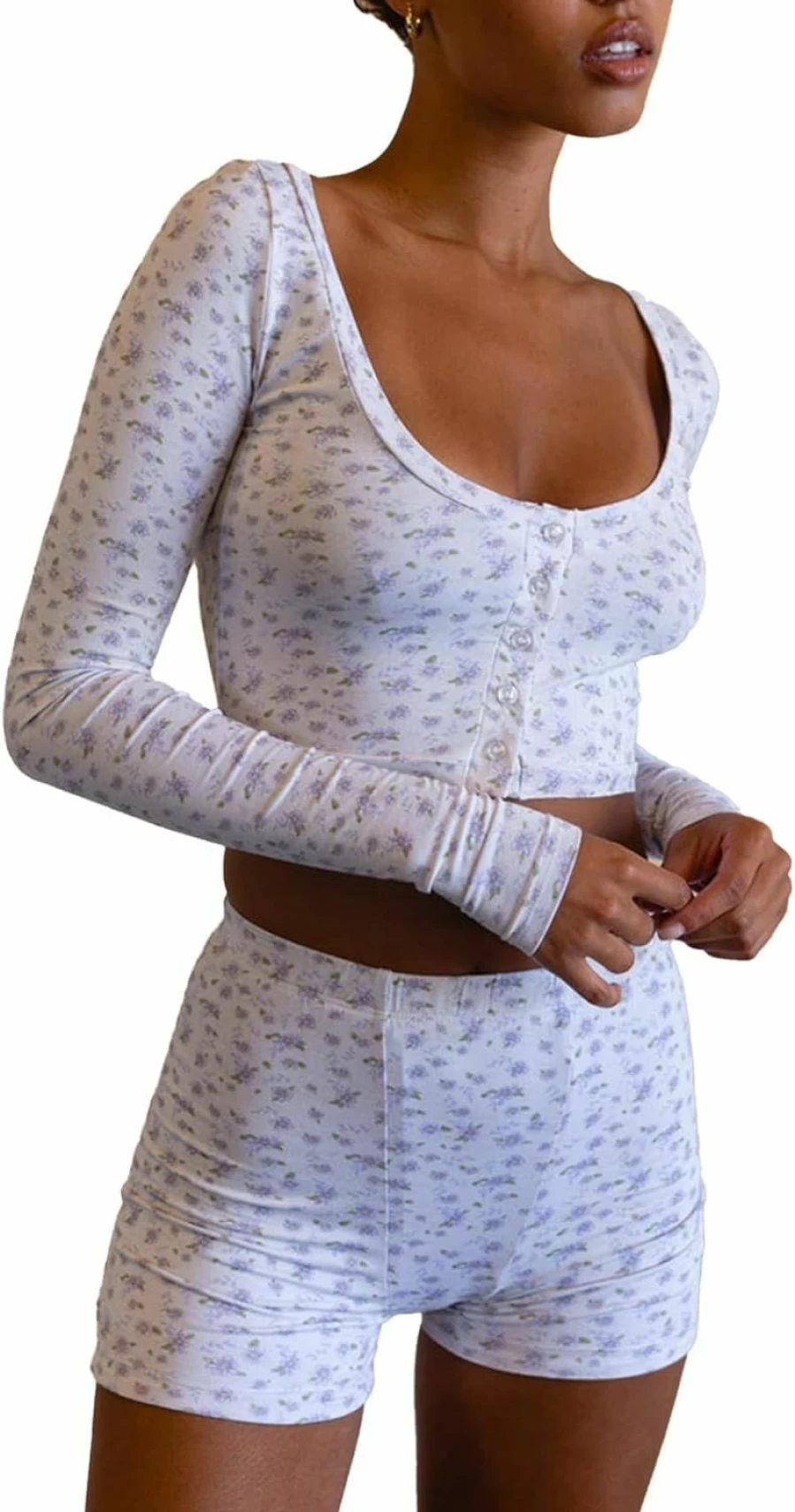 Seyurigaoka Women's Y2K Lace Cami Top and Shorts Pajama Set - Sleeveless V-Neck Sleepwear for Summer