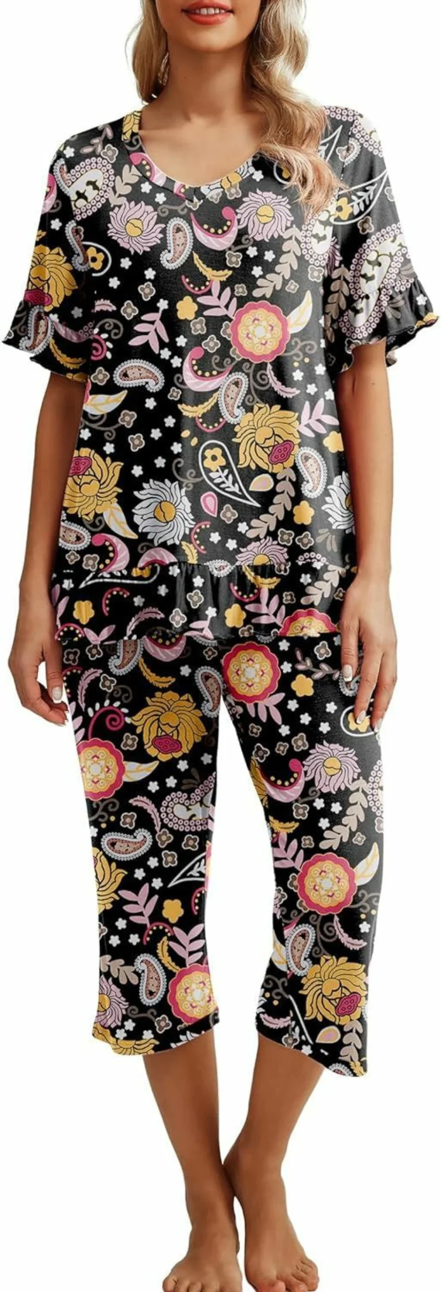 PrinStory Women's Summer Pajama Set - Short Sleeve Shirt & Capri Pants with Pockets - Comfortable Sleepwear PJs